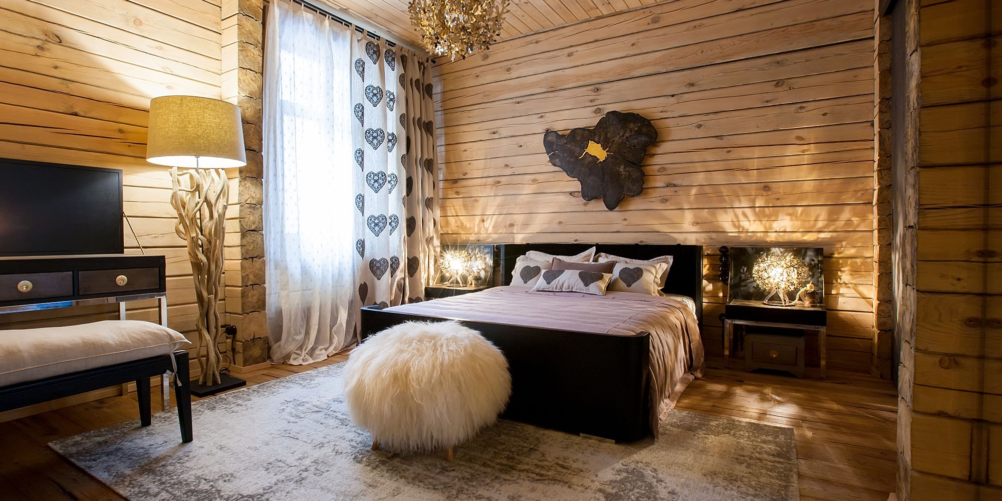 Hotel Montana bedroom